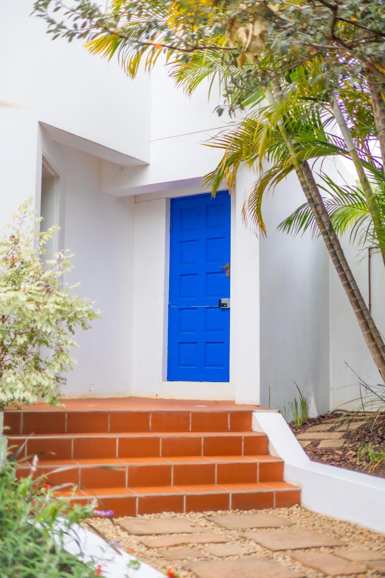 The Blue Door B&B East London Buitenkant foto